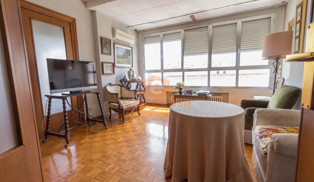 Piso de 5 habitaciones