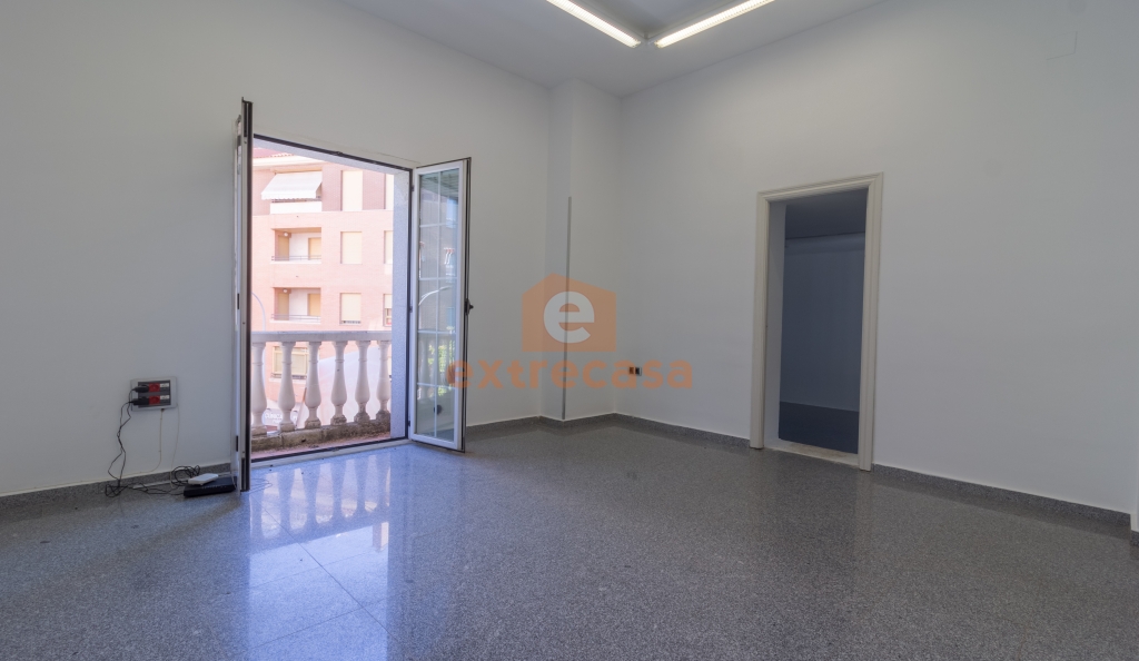 Oficina en Alquiler