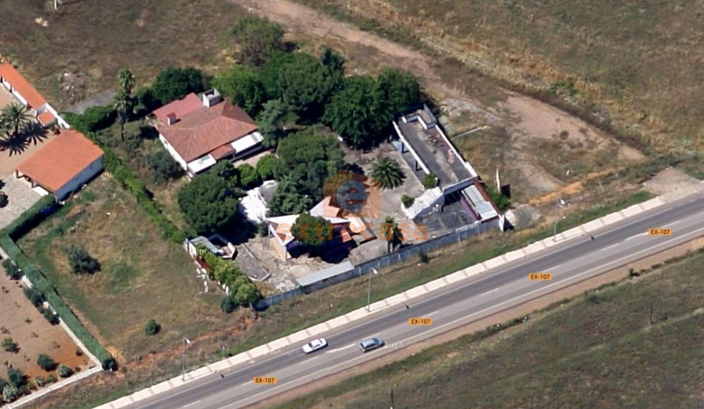 Terreno en venta en Carretera de Olivenza