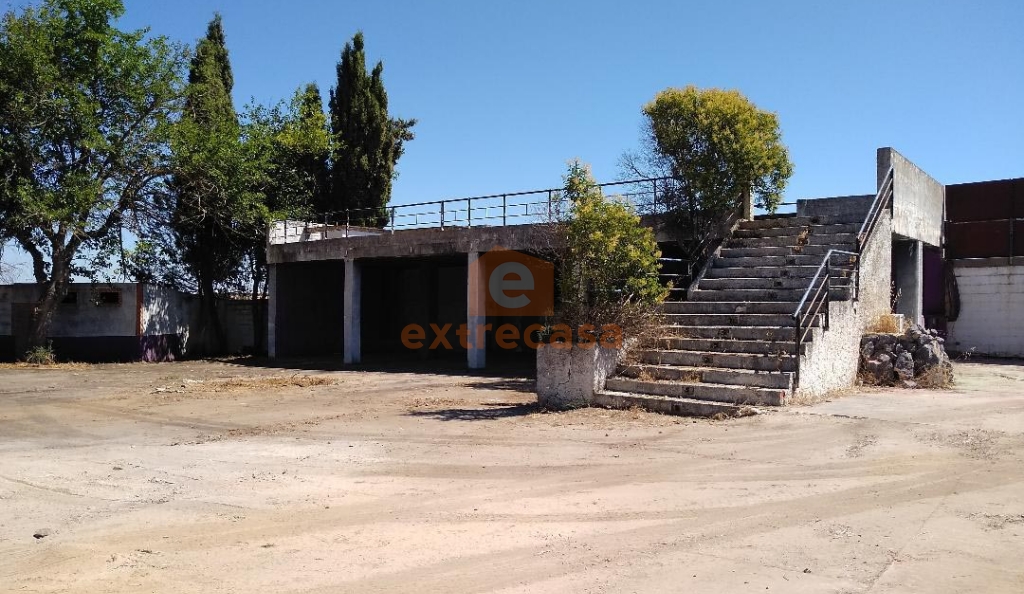 Terreno en venta en Carretera de Olivenza