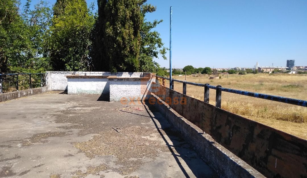 Terreno en venta en Carretera de Olivenza