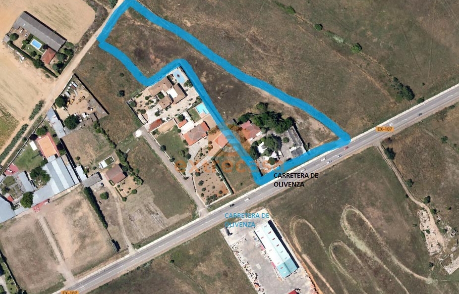 Terreno en venta en Carretera de Olivenza