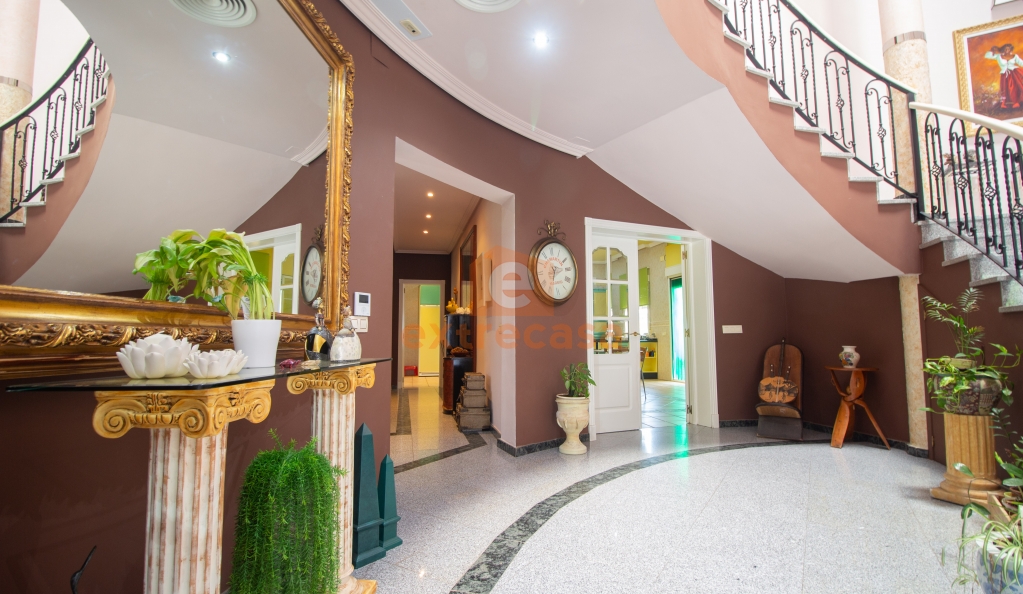 Exclusivo chalet en venta en Las Vaguadas