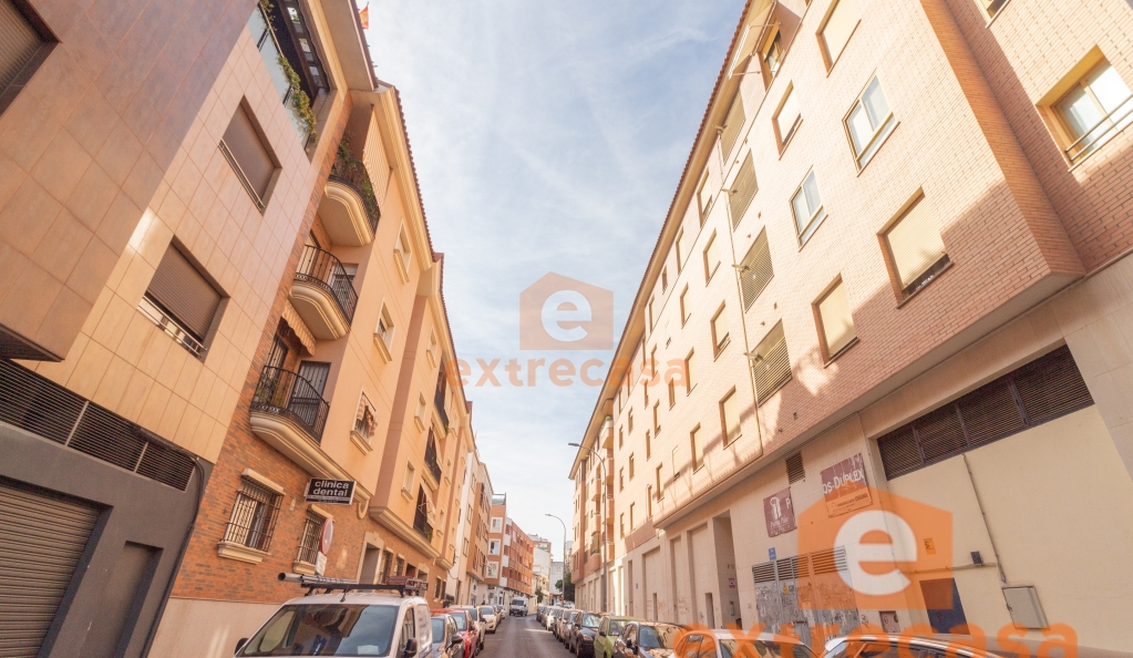 Piso en alquiler en Pardaleras