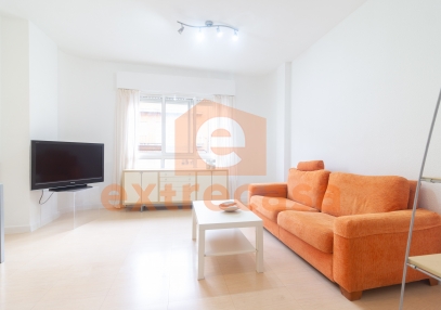 Apartamento en alquiler en Pardaleras