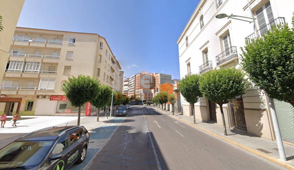 Local comercial en alquiler