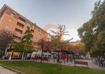 Apartamento en alquiler en Pardaleras con garaje incluido