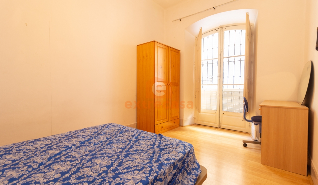 Piso en alquiler zona Casco Antiguo