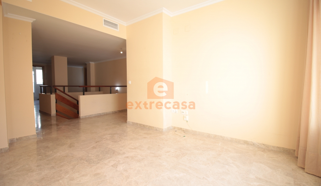 Ático-Dúplex en Casco Antiguo