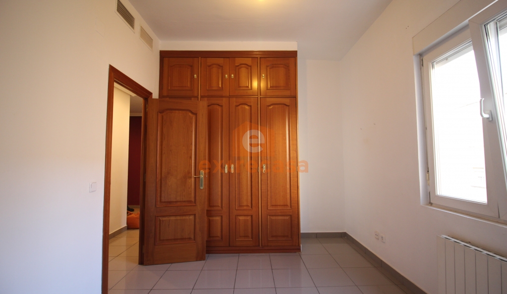 Piso sin amueblar en pleno Centro