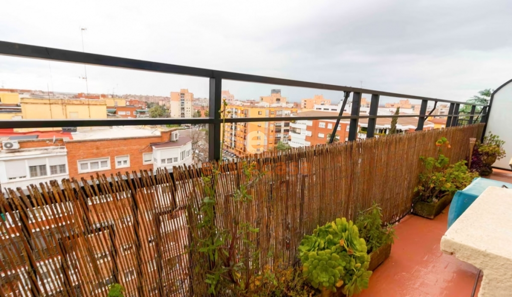 Venta de un amplio piso en pleno Centro de Badajoz