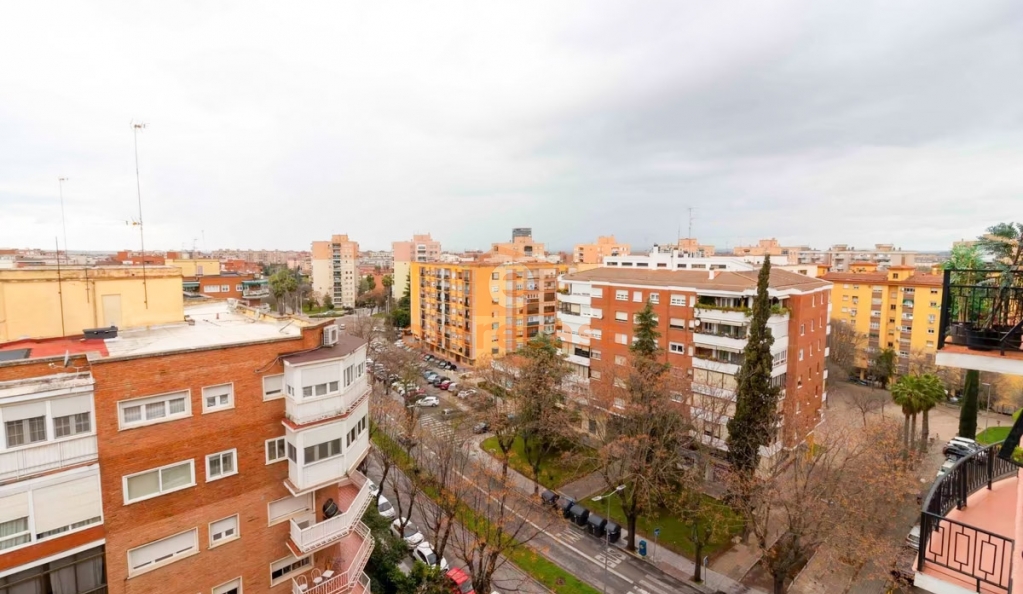 Venta de un amplio piso en pleno Centro de Badajoz