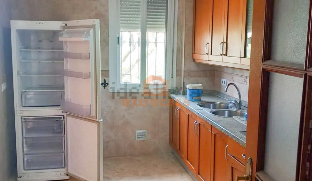Chalet en Alquiler sin amueblar en Dehesilla del Calamón en Badajoz