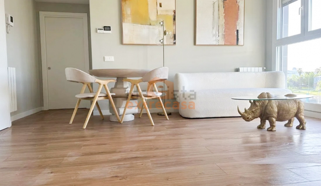 Apartamento en alquiler amueblado a estrenar en frente de la Universidad