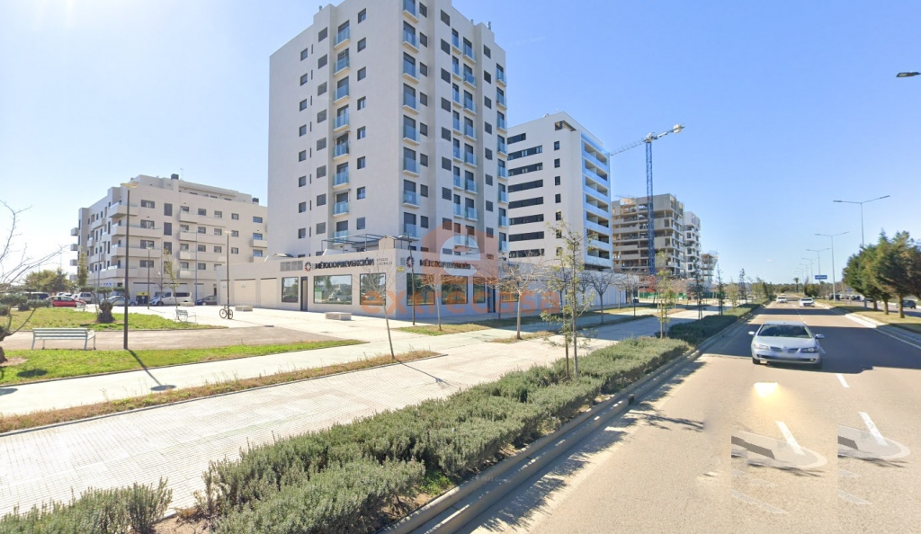 Apartamento en alquiler amueblado a estrenar en frente de la Universidad