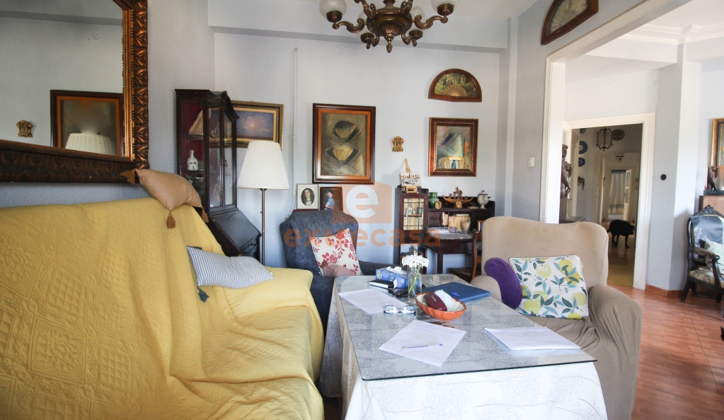 Venta de piso enorme en Badajoz Capital