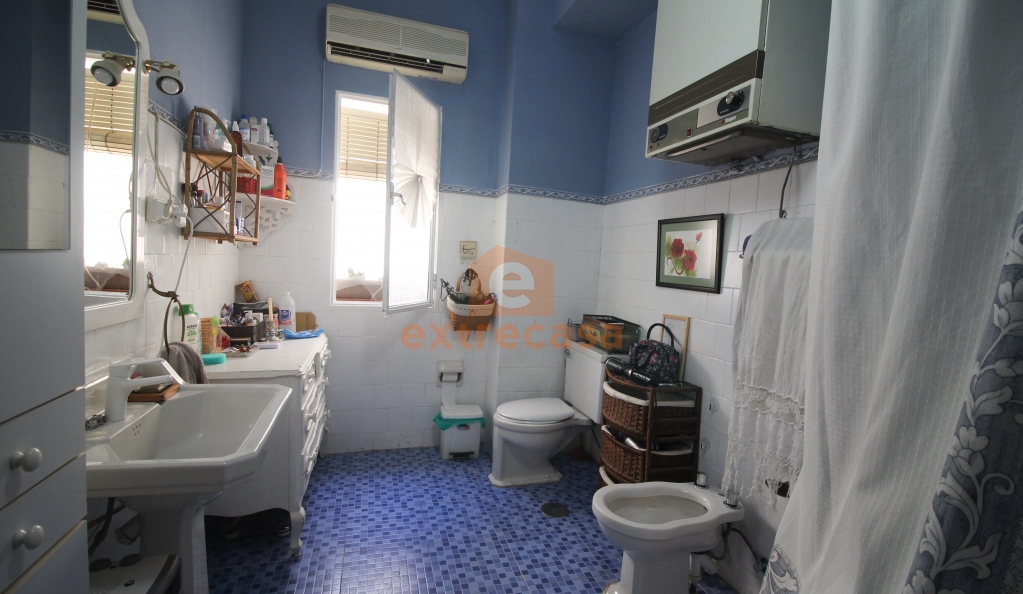 Venta de piso enorme en Badajoz Capital