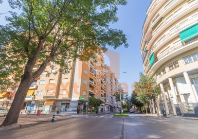 Venta de un amplio piso en pleno Centro de Badajoz
