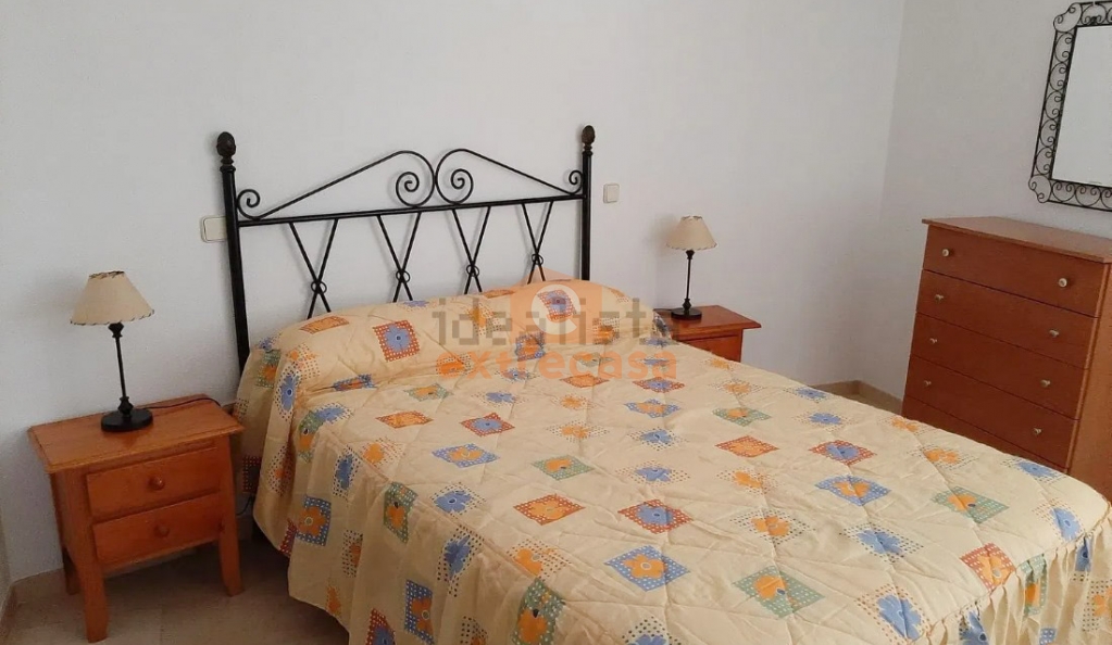Alquiler de un apartamento amueblado con garaje en Valdepasillas Badajoz