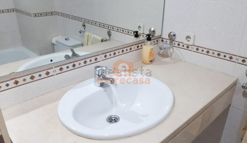 Alquiler de un apartamento amueblado con garaje en Valdepasillas Badajoz