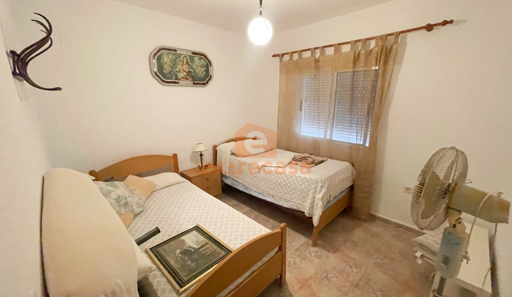 Alquiler de chalet amueblado en Campomanes Badajoz