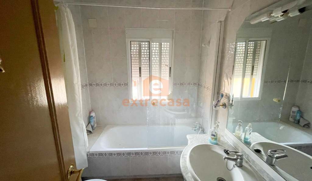 Alquiler de chalet amueblado en Campomanes Badajoz