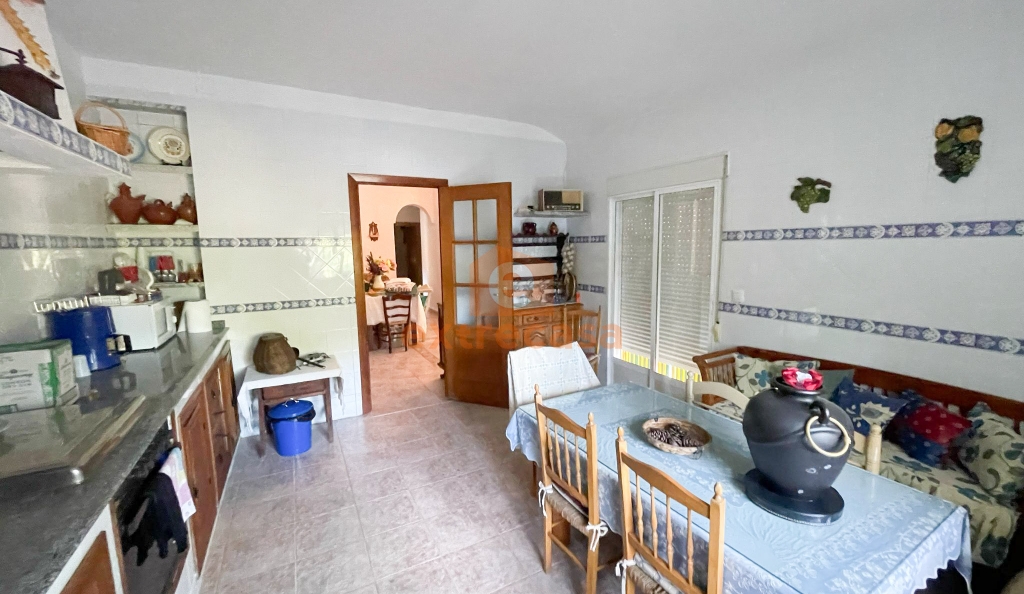 Alquiler de chalet amueblado en Campomanes Badajoz