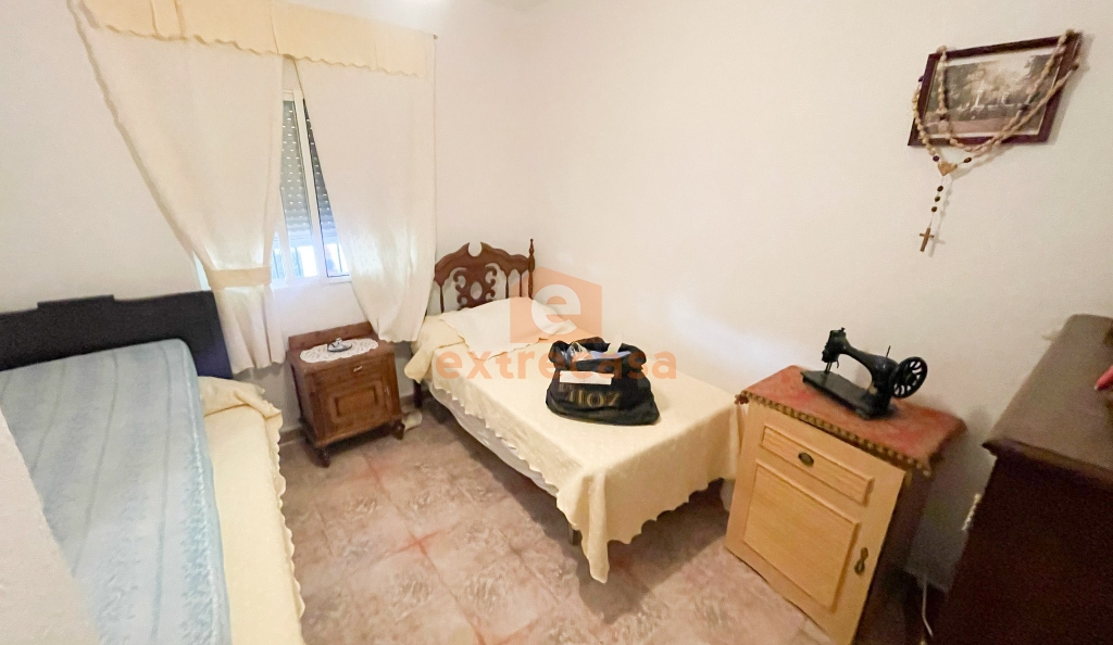 Alquiler de chalet amueblado en Campomanes Badajoz