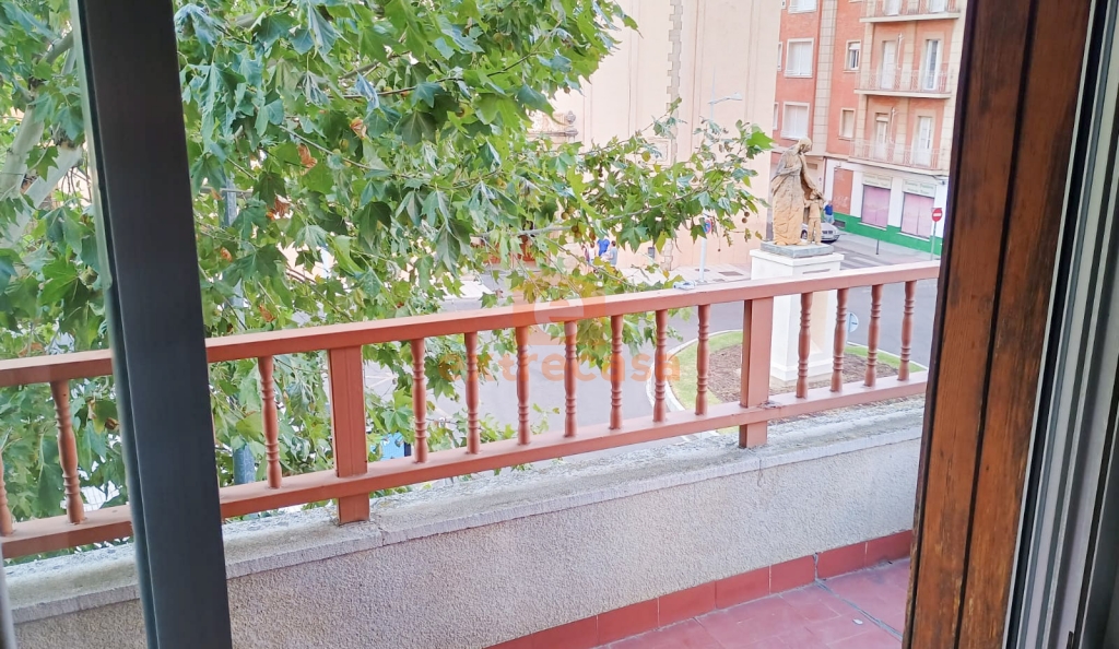 Para estudiantes alquiler de piso en pleno Centro de Badajoz