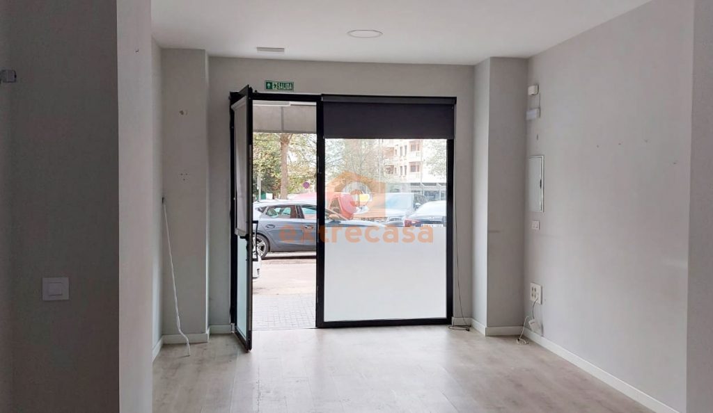 Local comercial en alquiler