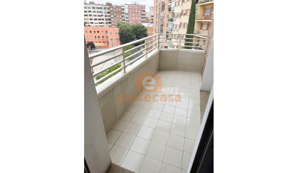 Piso en alquiler en pleno centro, junto a El Corte Inglés