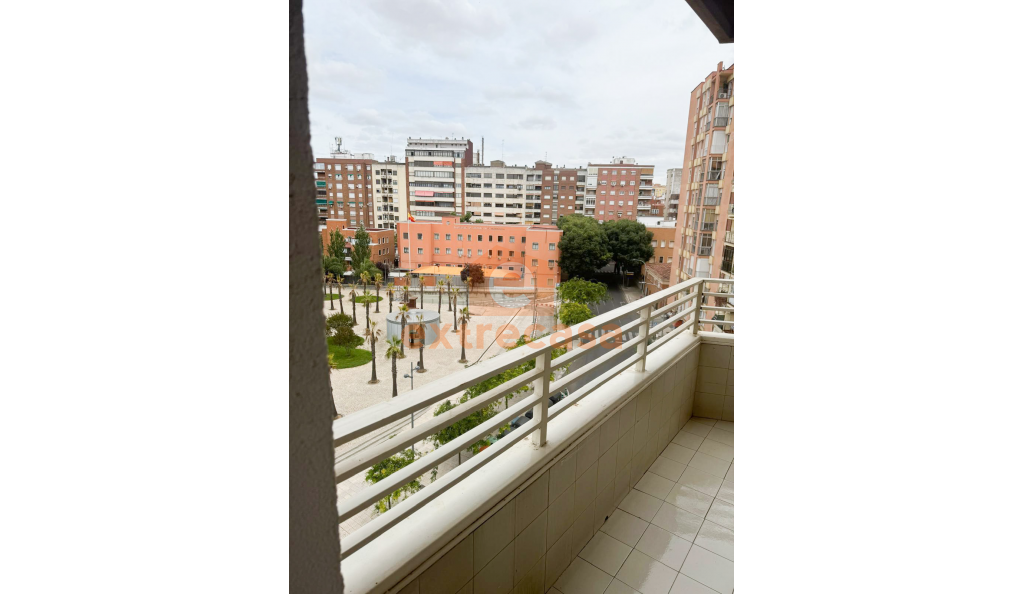Piso en alquiler en pleno centro, junto a El Corte Inglés