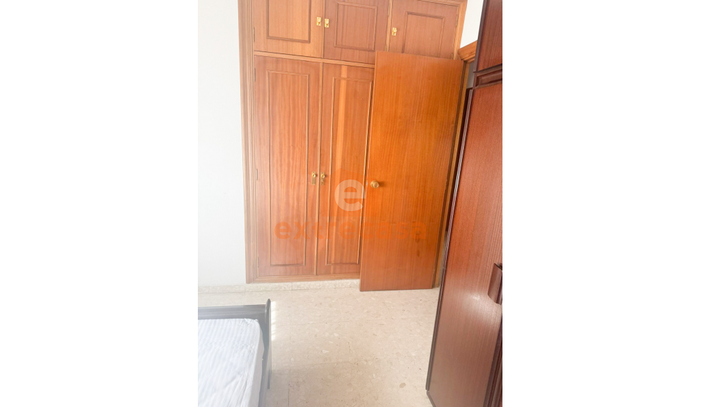 Piso en alquiler en pleno centro, junto a El Corte Inglés