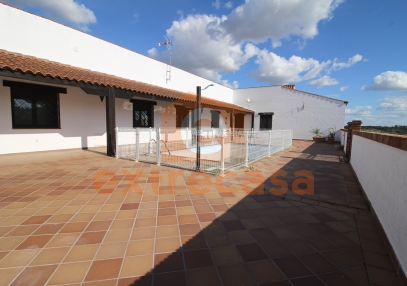 Venta de una chalet en La Atalaya Badajoz