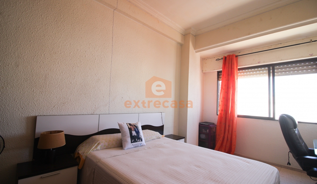 Venta de piso en San Roque en Badajoz