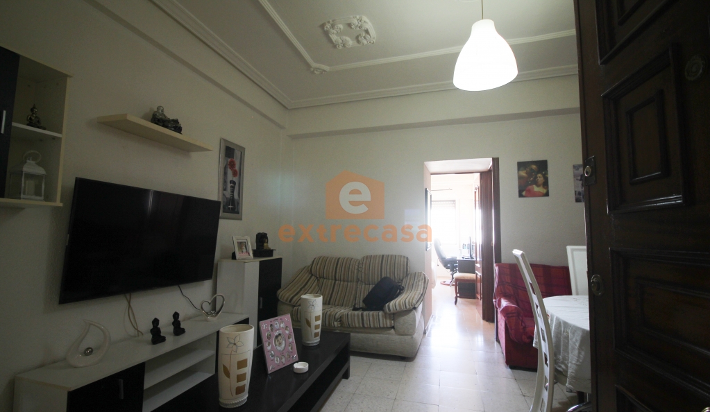 Venta de piso en San Roque en Badajoz