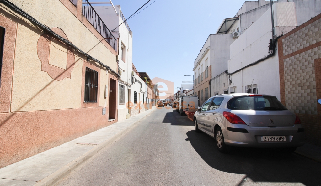 Venta de piso en San Roque en Badajoz