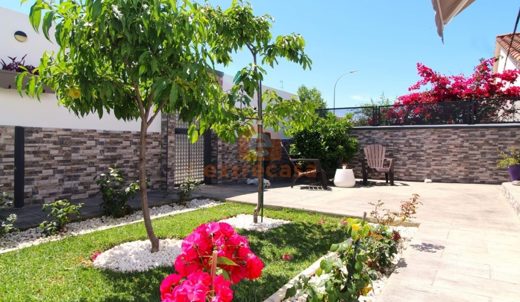 Venta de un chalet en la zona de la Avda. de Elvas en Badajoz