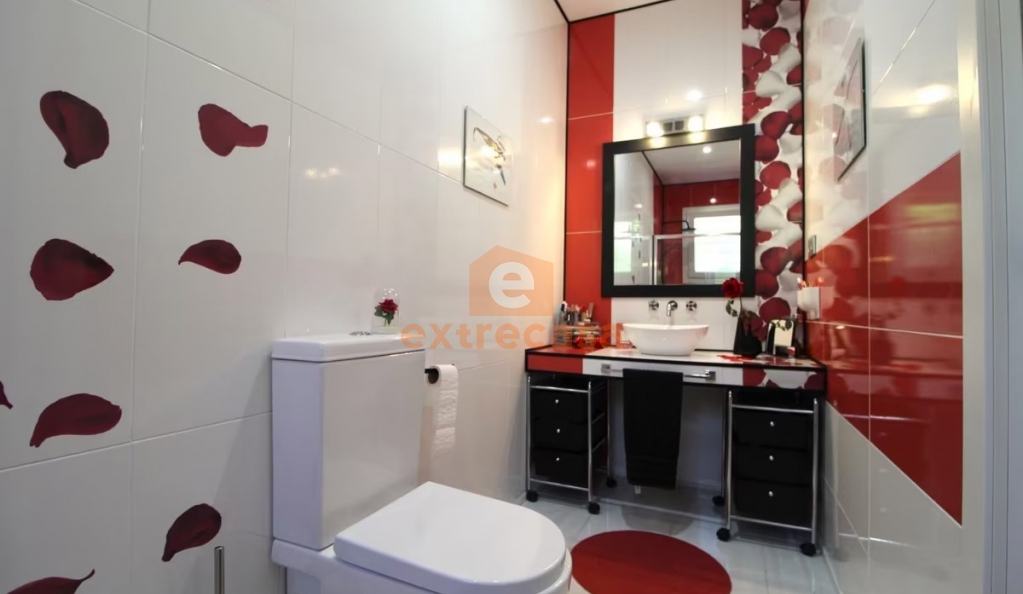 Venta de un chalet en la zona de la Avda. de Elvas en Badajoz