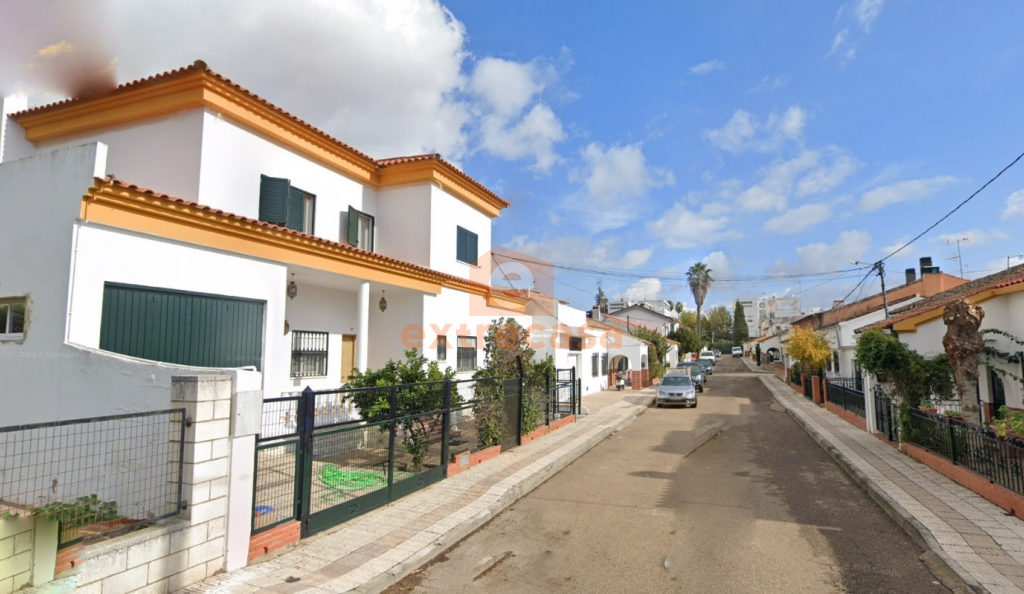 Venta de un chalet en la zona de la Avda. de Elvas en Badajoz