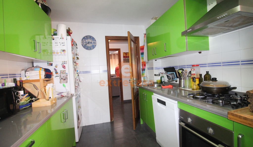 Venta de un piso 4 habitaciones en María Auxiliadora