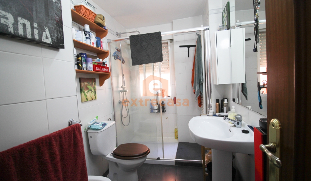 Venta de un piso 4 habitaciones en María Auxiliadora