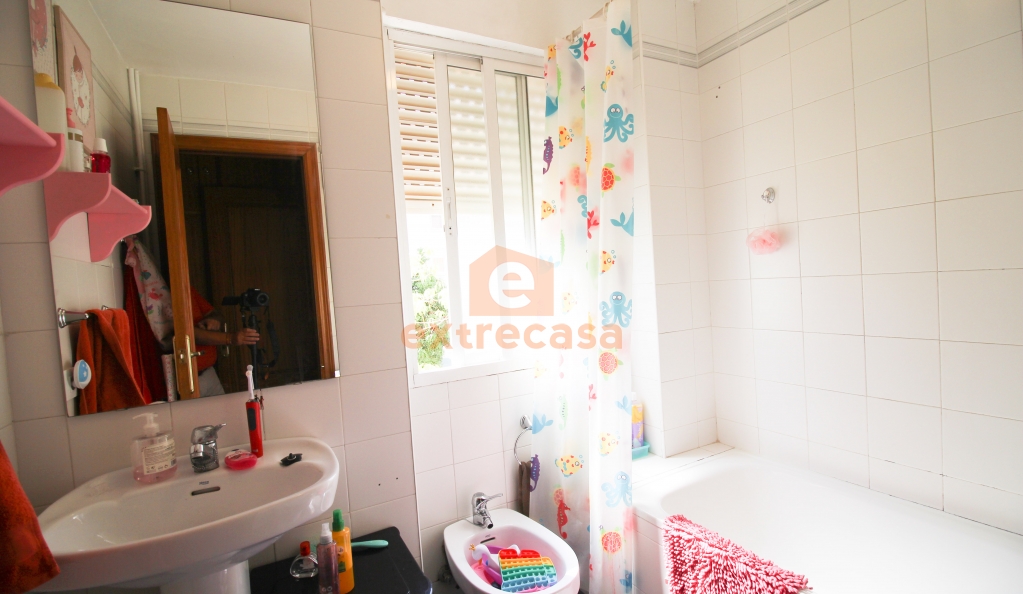 Venta de un piso 4 habitaciones en María Auxiliadora