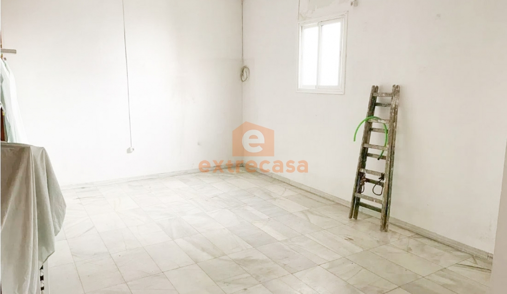 Alquiler de Local Comercial en pleno centro de Badajoz