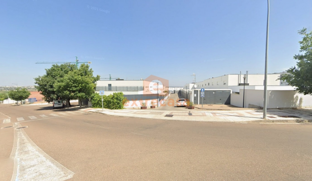 Alquiler de Casa Adosada en La Pilara Badajoz