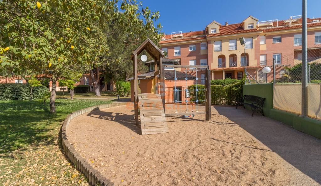 Ático-Dúplex en alquiler en Las Vaguadas