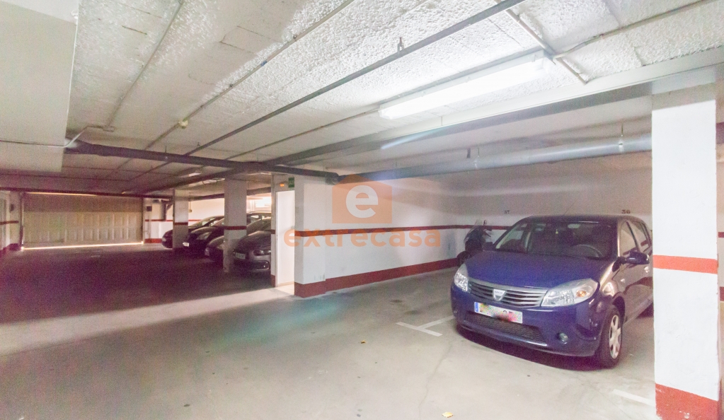 Ático-Dúplex en alquiler en Las Vaguadas