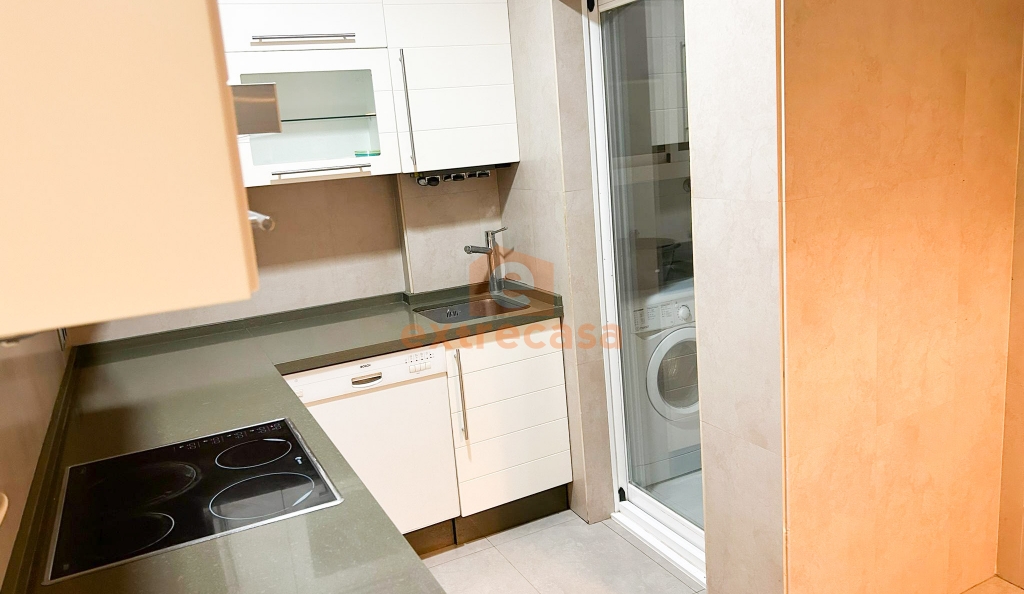 Ático-Dúplex en alquiler en Las Vaguadas