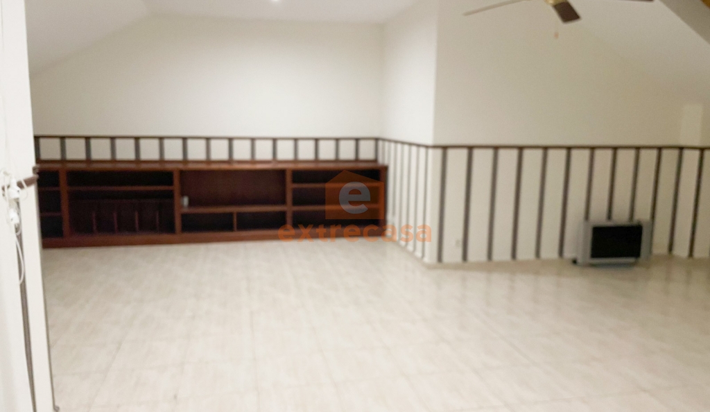 Ático-Dúplex en alquiler en Las Vaguadas