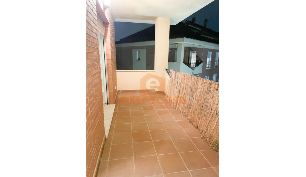 Ático-Dúplex en alquiler en Las Vaguadas